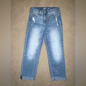 Levi Jean Crops